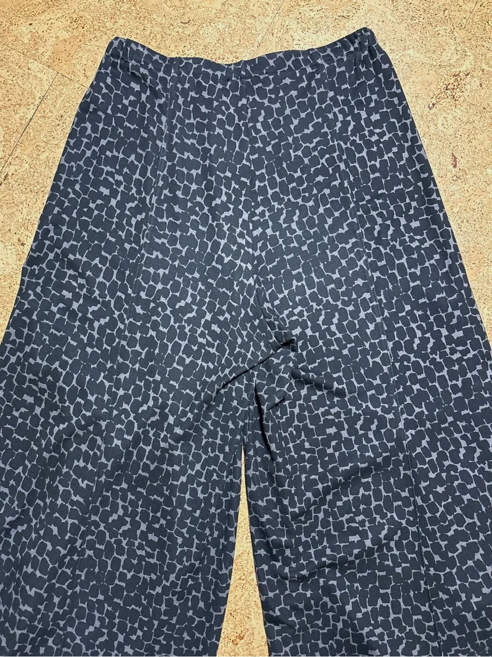 Alembika Abstract Dot Leopard Taper Wide Leg Punto Pant Taupe & Black Sz 3/10-12